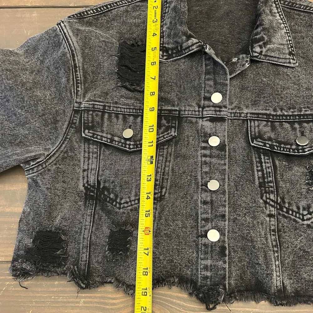 Shein Distressed, Thrashed Black Denim Jacket, Holes Cropped Fringe Size Large - Picture 7 of 13
